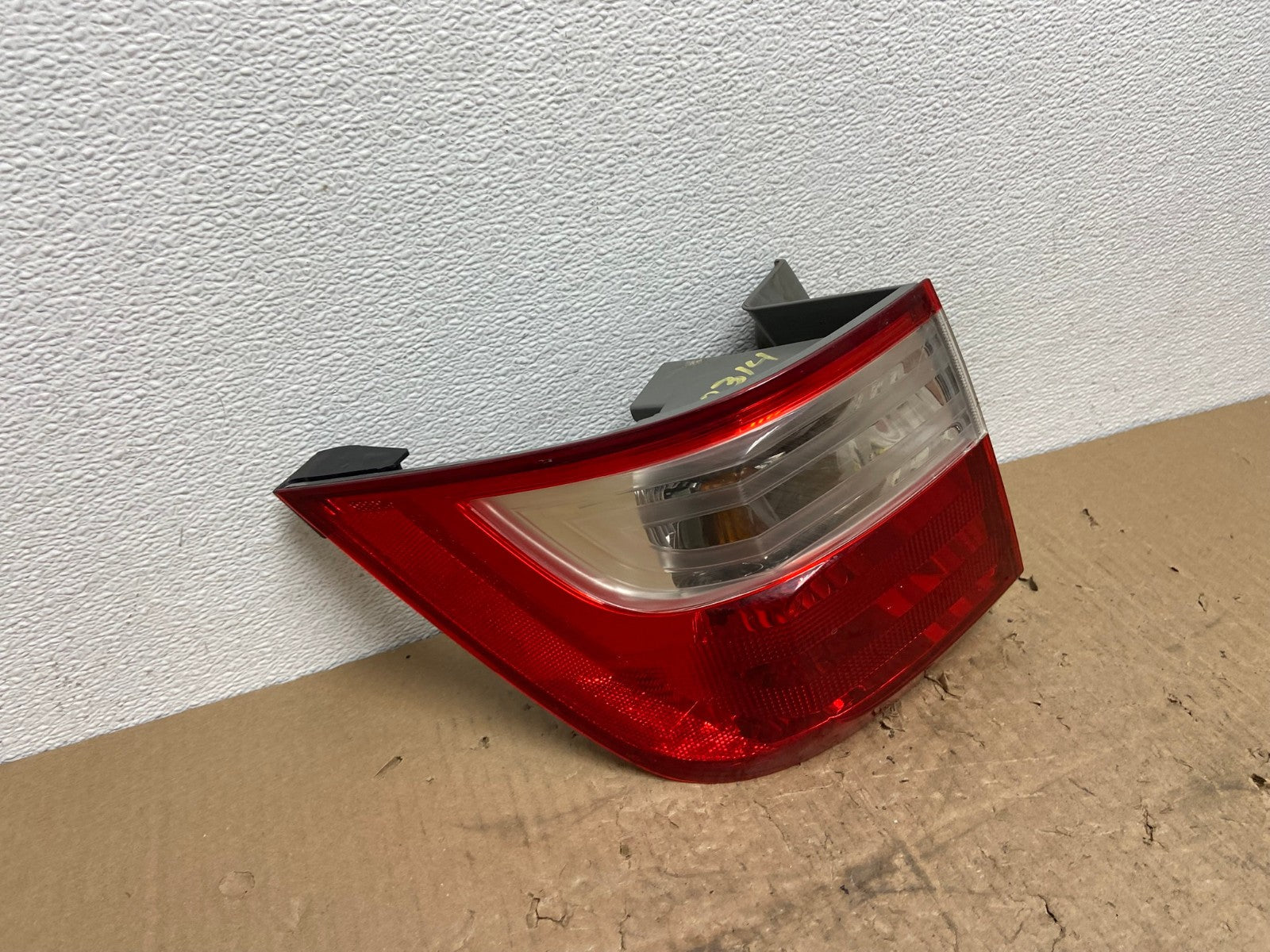 2011 2012 2013 Honda Odyssey Left Driver Side Tail Light OEM AC0314 LK2