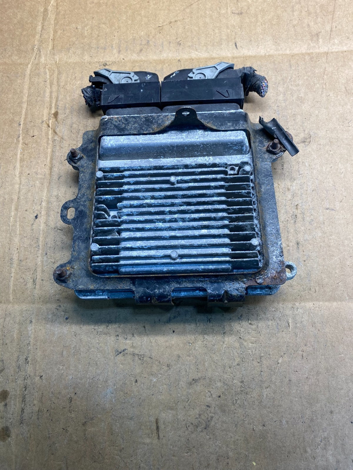 2007 to 2010 Dodge Caliber Computer Engine Control ECM p68000110ah ab3872 DG1