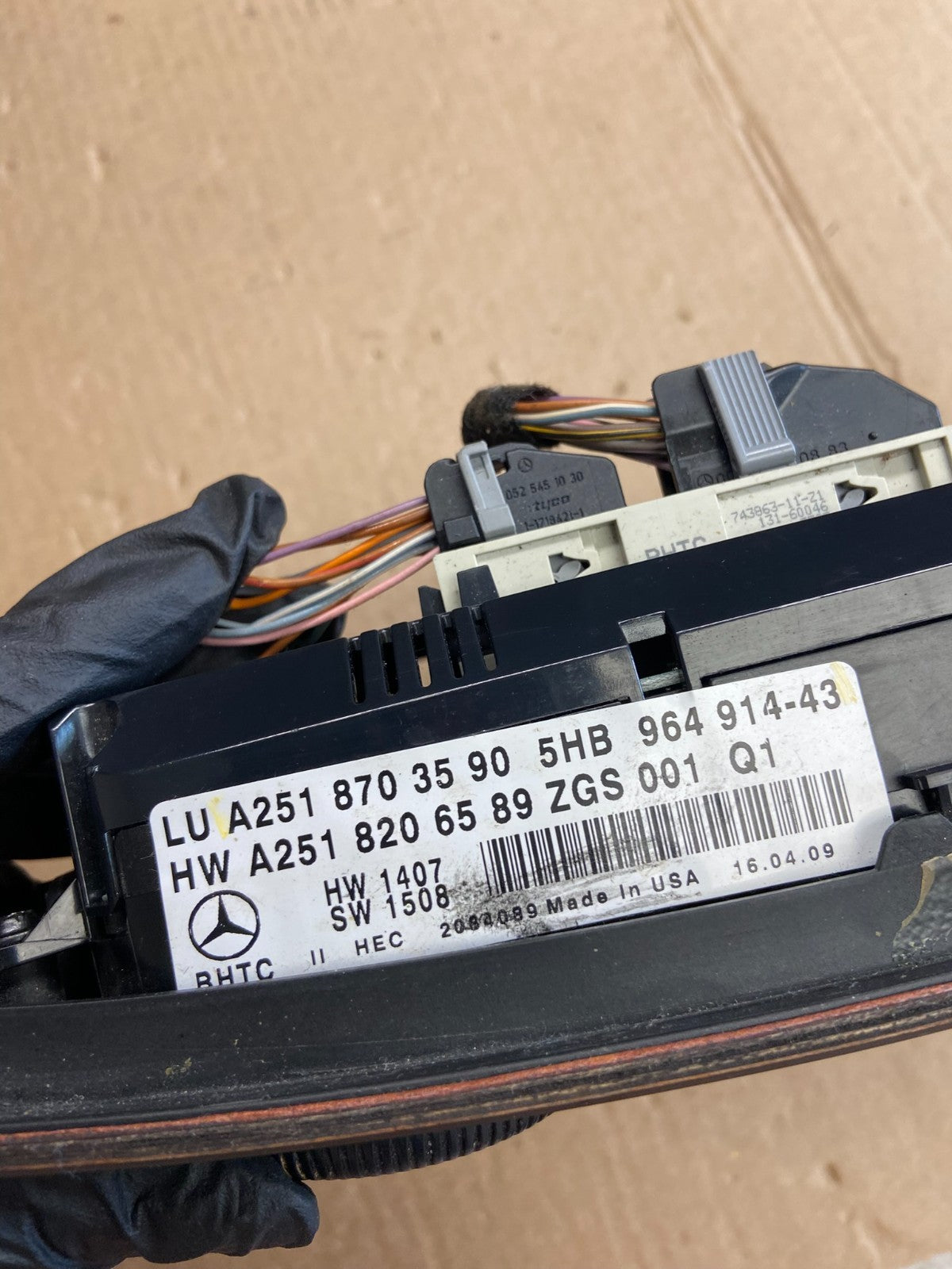 2007-2012 Mercedes X164 GL350 GL450 Climate Control Bezel Wood Switch AE4403 DG5