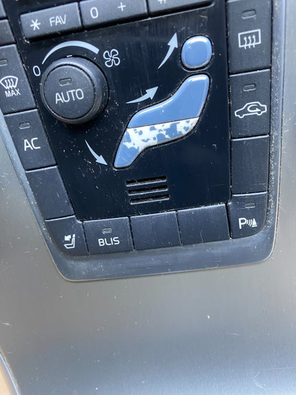 2011 to 2013 Volvo XC60 Climate Control Radio Bezel Panel Trim  Oem Y9934 DG1