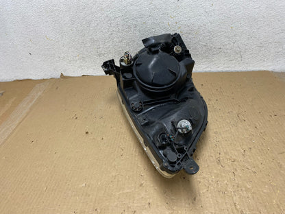 2004 - 2005 Toyota Prius Right Passenger RH Side Headlight Xenon Hid AH2877 DW8