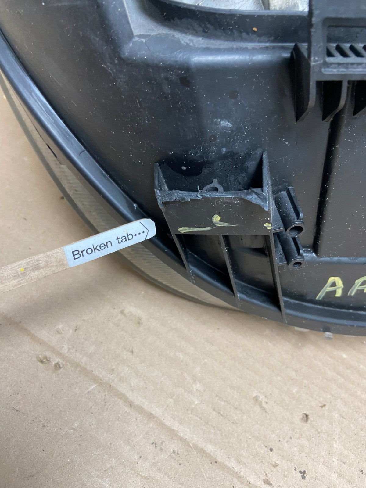 2007 to 2013 Mercedes Sprinter Headlight Left Driver Side Halogen Oem AA8678 DW5