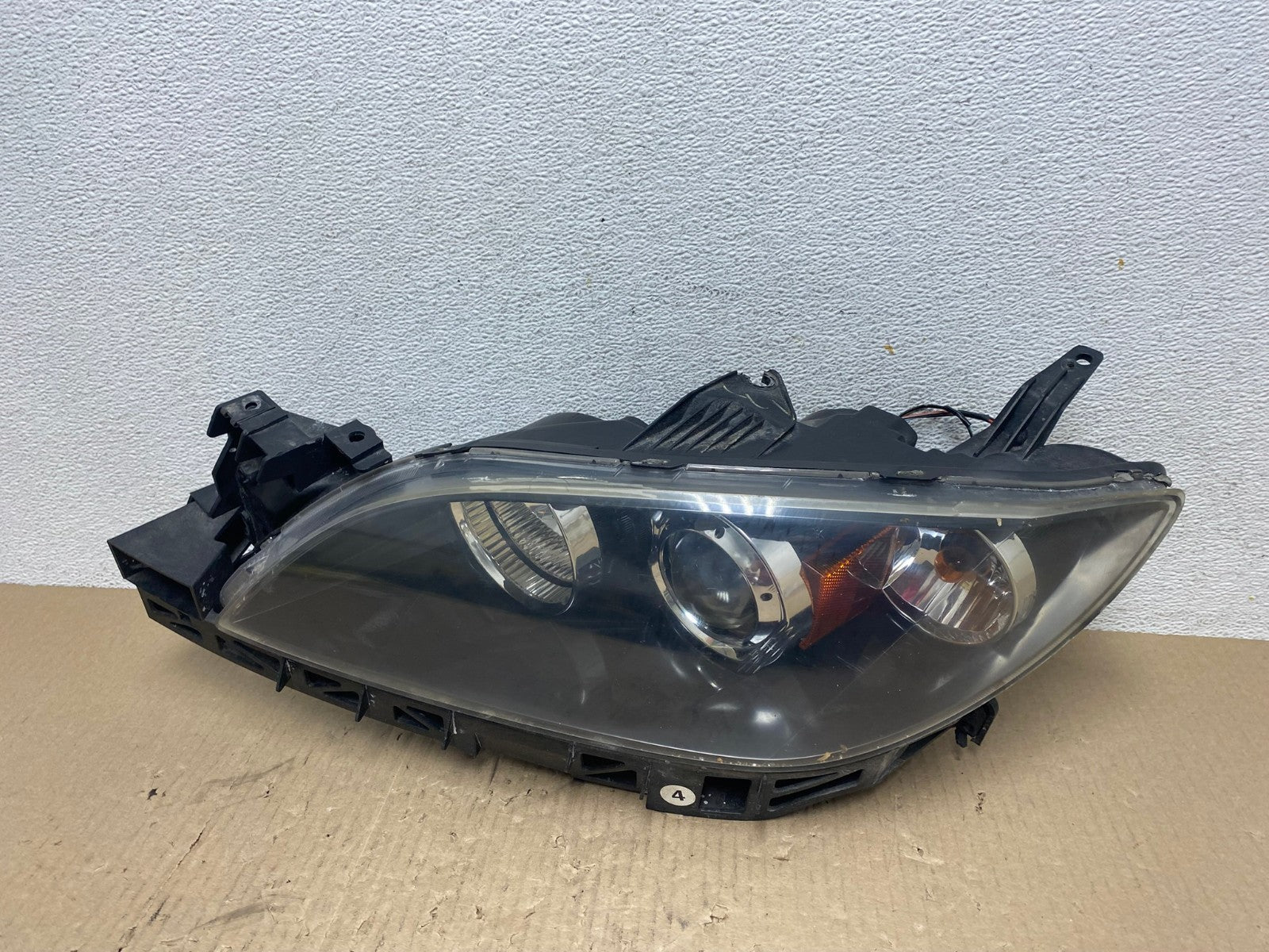 2004 to 2009 Mazda 3 Sedan Left Driver LH Side Halogen Headlight AE7118 LK0