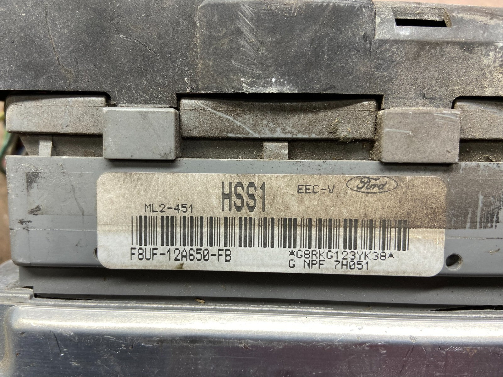 1998 Ford E-Series E-250 4.2L Engine Control Computer F8UF-12a650-fb i2106 DG12