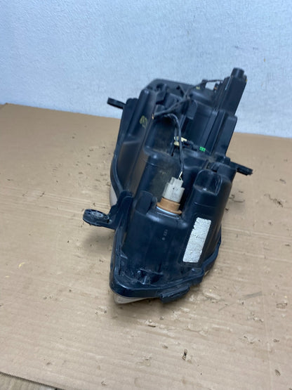 2008 to 2016 Chrysler Town and Country Left Driver Lh Side Headlight AD4335 DW6