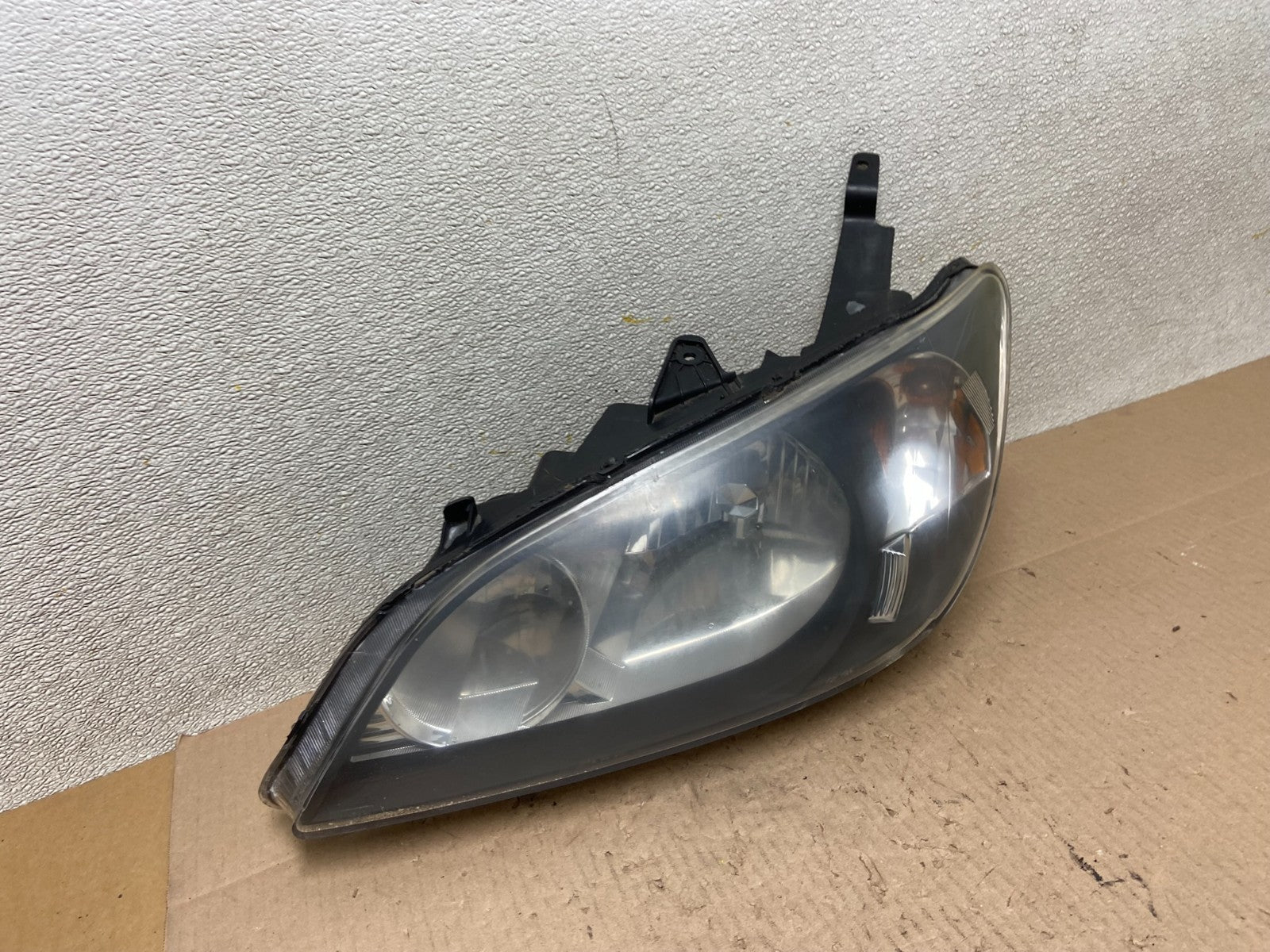 2004 2005 Honda Civic Sedan Headlight Halogen Left Driver Lh Z4064 DW2