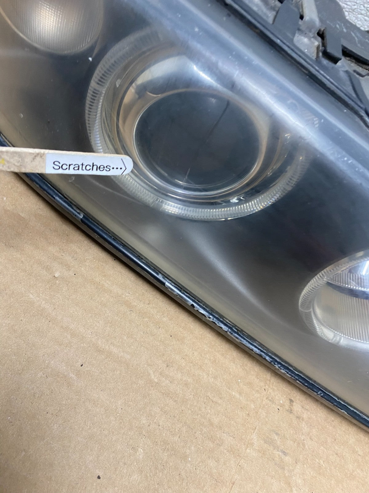 2001-2003 BMW E39 5 Series Headlight Right Passenger Side XENON Z1259 DW3