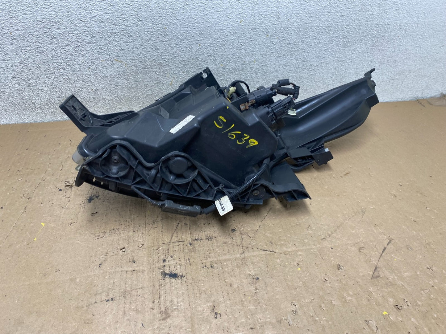 2011 to 2015 Ford Explorer Police Right Passenger Halogen Headlight Oem S1639 DW10