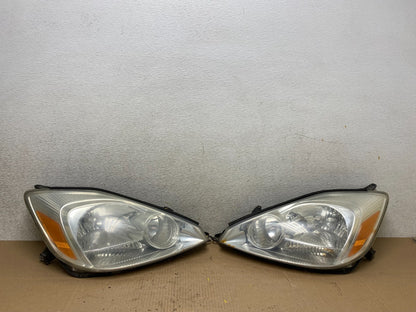 2004 2005 Toyota Sienna Left+Right Set Side Halogen Headlights R8192 DW0