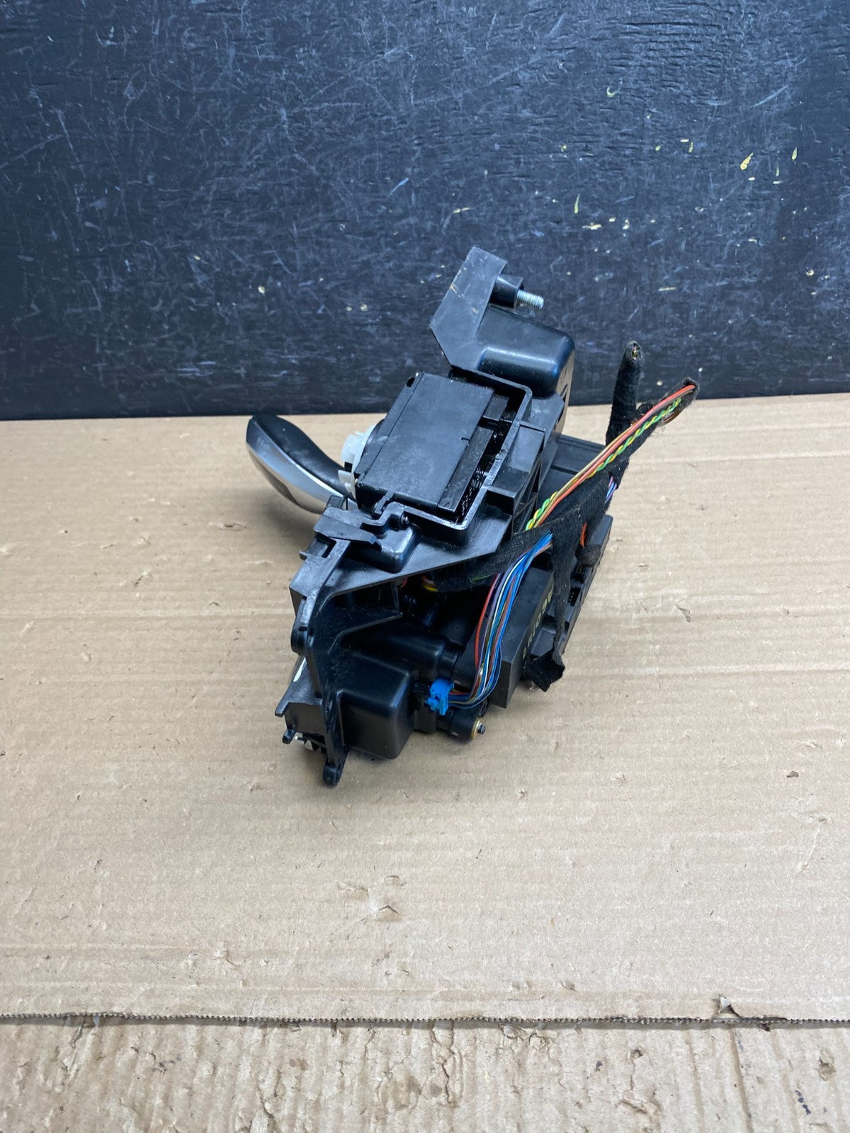 2007 to 2013 BMW X5 E70 Shift Shifter Selector Gear W/ Bezel AG0147 DG4