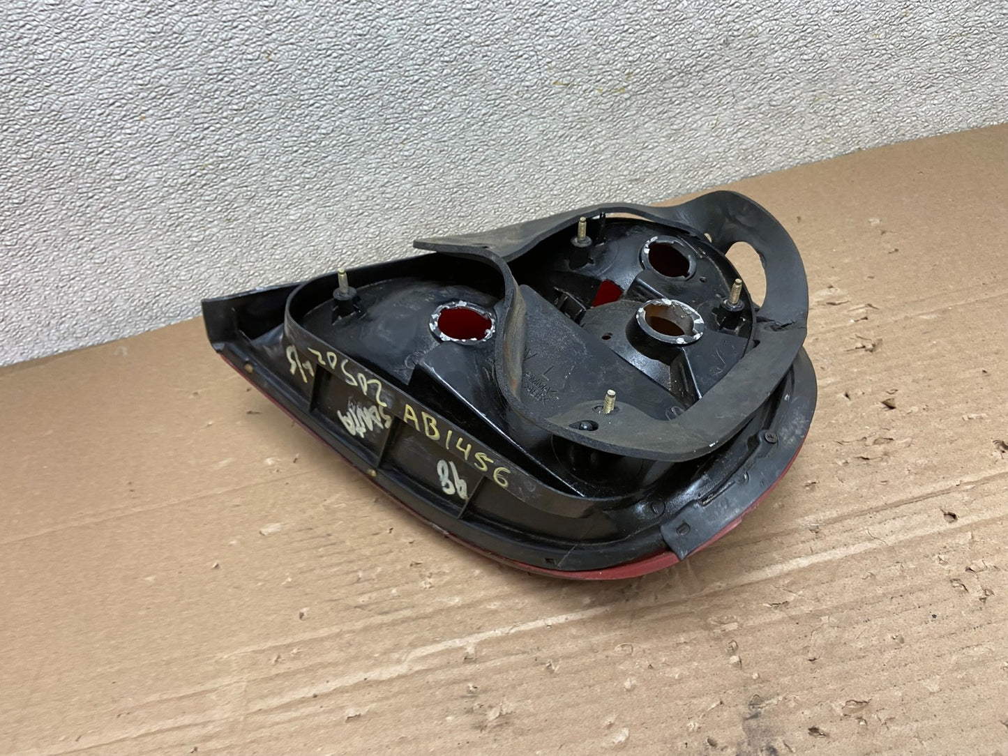 1997 to 1998 Hyundai Sonata Left Driver Side Tail Light Oem AB1456 LK5