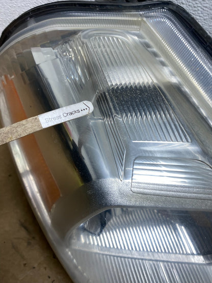 2008 to 2012 Nissan Versa Headlight Right Passenger Rh Side AF8083 DW4