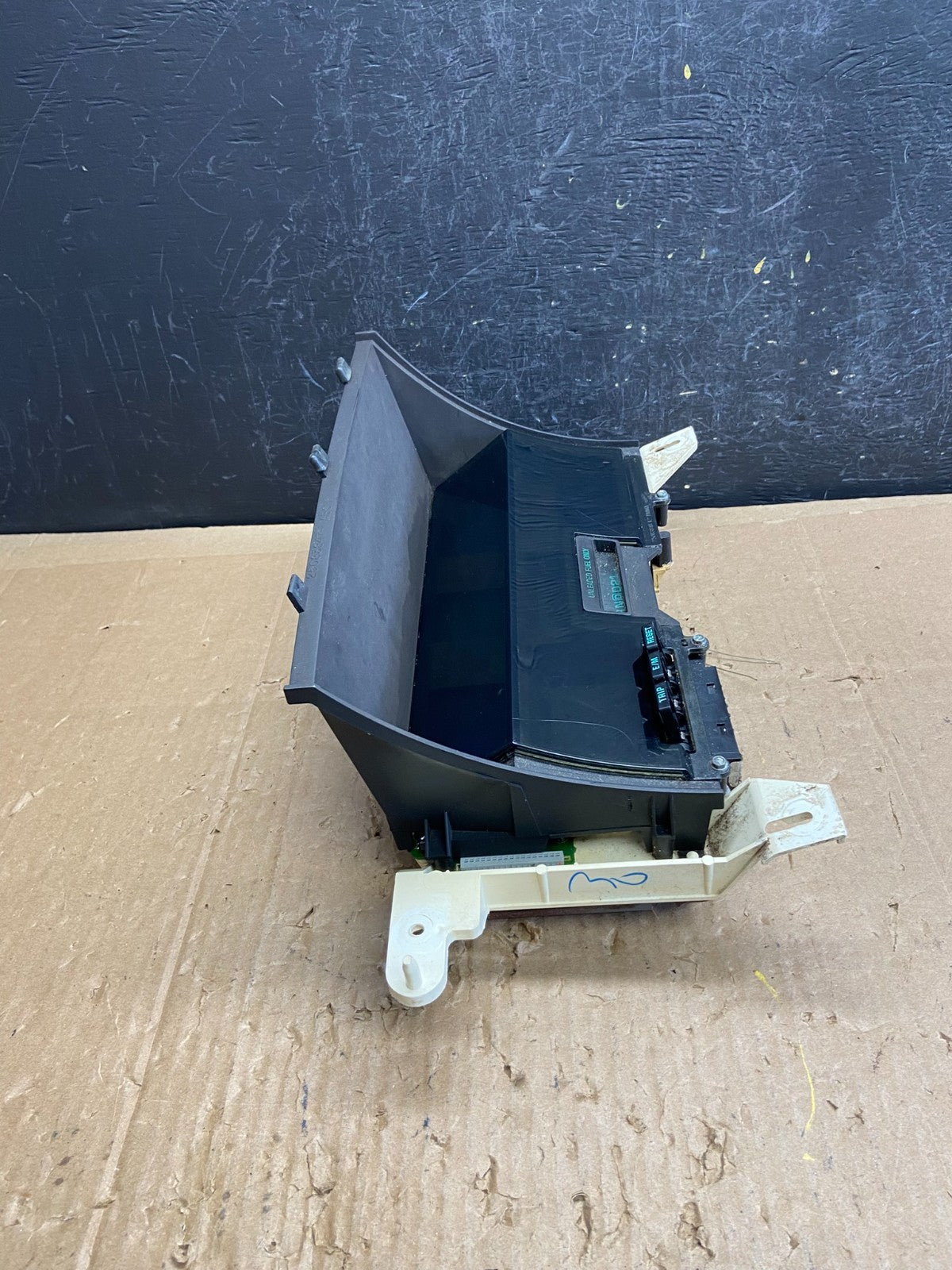1989 1994 Chevrolet S10 Blazer Speedometer Instrument Cluster AD69121