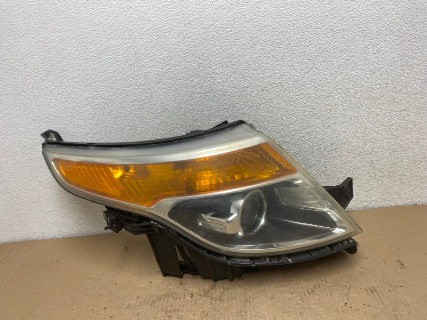 2011 to 2015 Ford Explorer Right Passenger Halogen Headlight AF4236 LK0