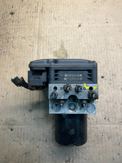 2007 to 2010 BMW X5 E70 ABS Anti-Lock Brake Pump 3451 66780126-06 OEM W7217 DG3
