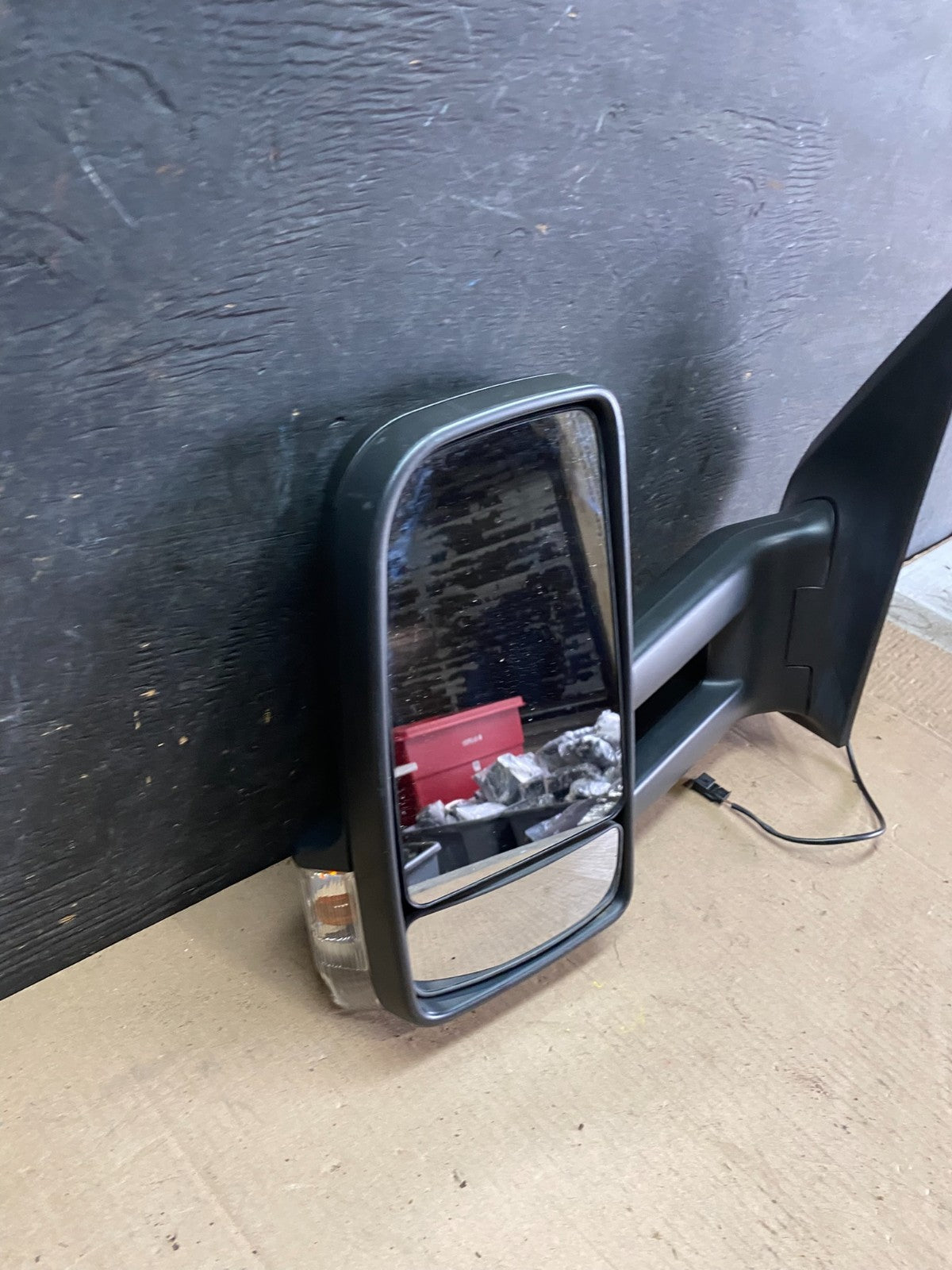 2007 to 2018 Mercedes-Benz Sprinter Left Driver Side View Door Mirror Q5438 DG12
