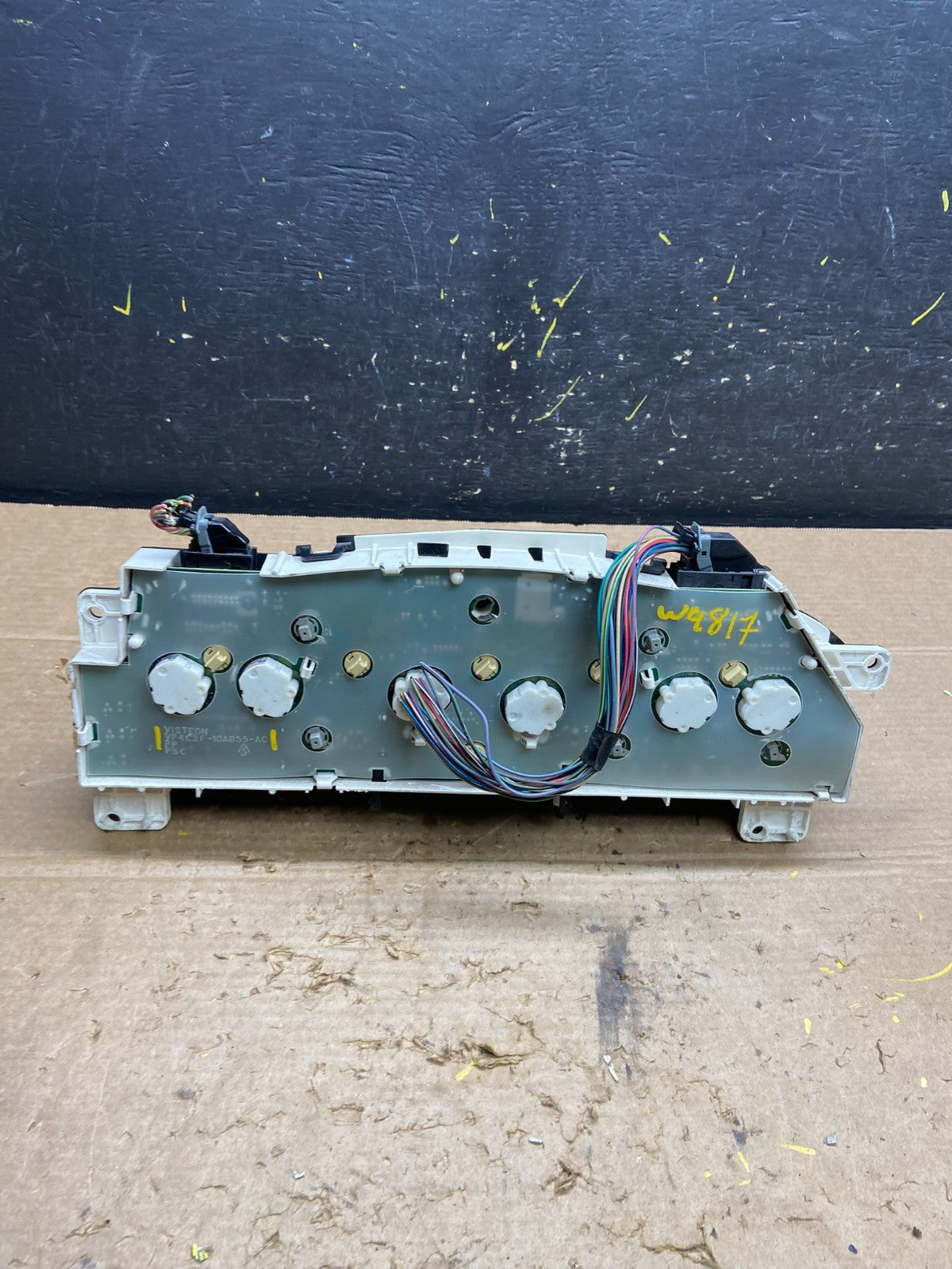 2006 Ford E350 Gauge Speedometer Cluster OEM w9817 DG4