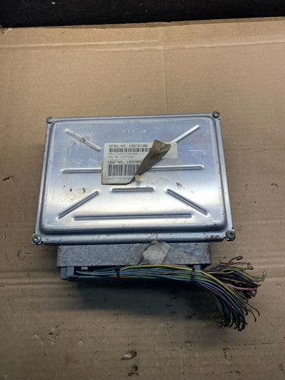 2003-2006 Chevrolet Tahoe Silverado Engine Control 12576106 ECM ECU AE9916 DG0