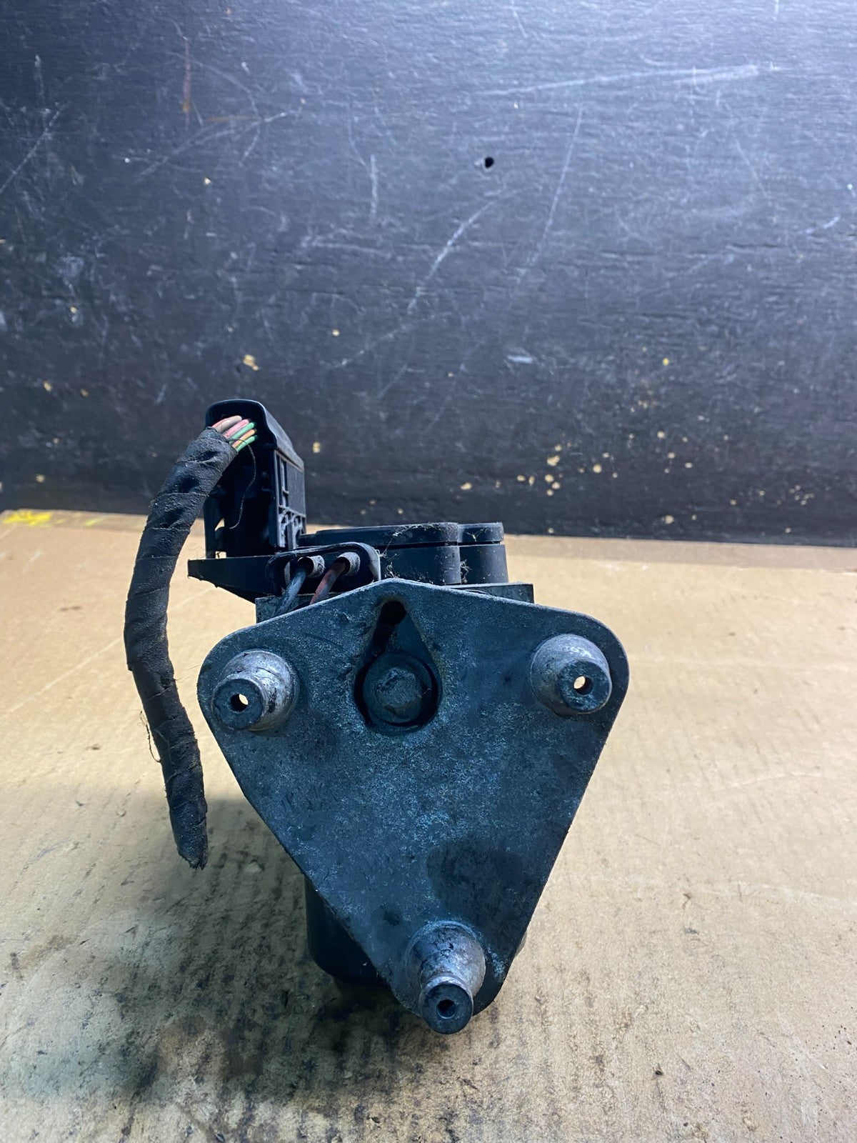 2001 to 2003 Mercedes CLK320 CLK55 ABS Anti Lock Brake Pump z2416 DG1