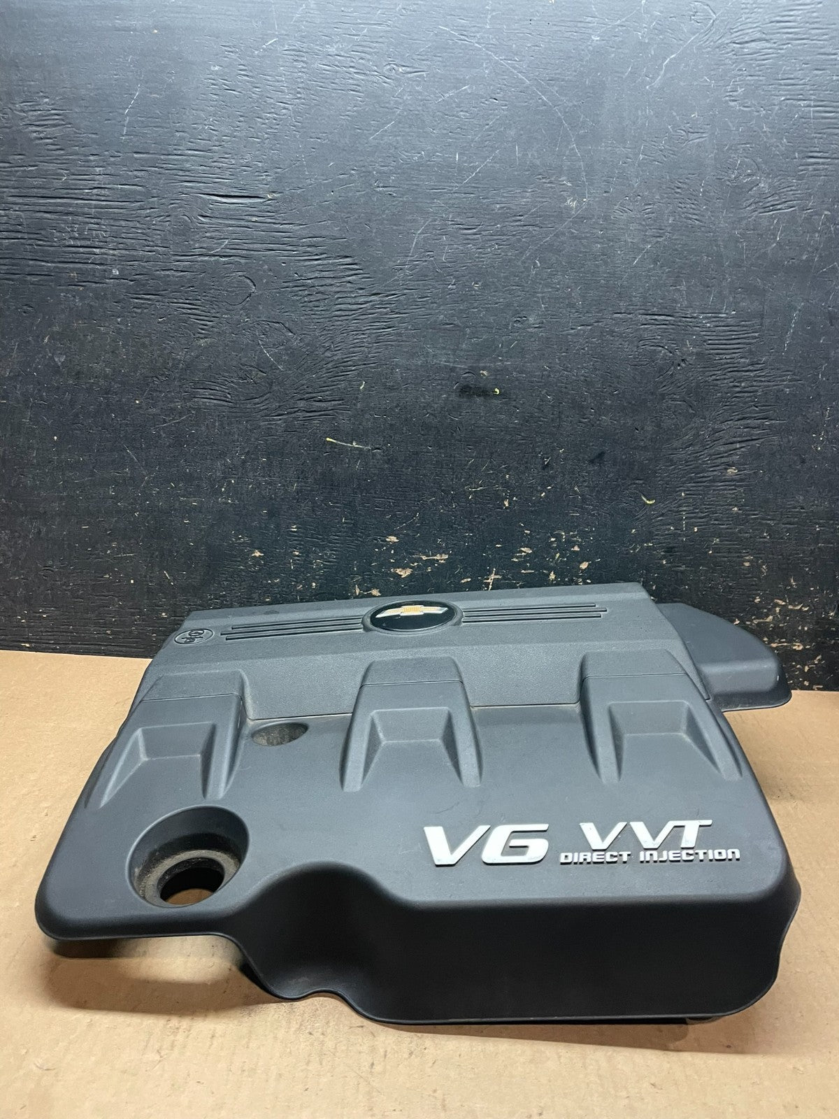 2010 to 2012 Chevrolet Equinox V6 VVT Plastic Engine Cover Shield aa2331 DG3