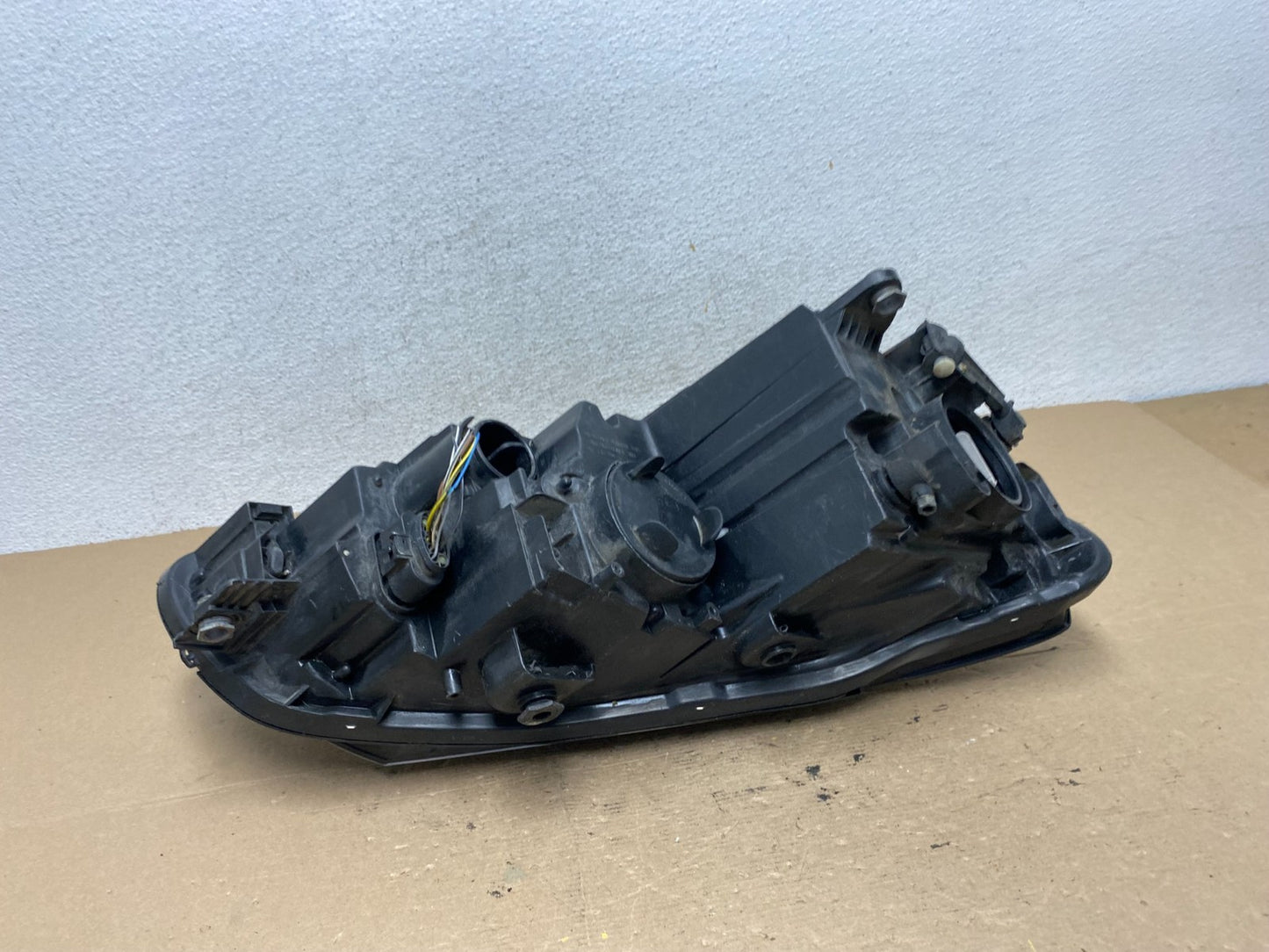 2012-2015 Volkswagen Passat Left Driver LH Side Halogen Headlight AF4746 DW6