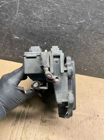 2005 2006 Jeep Grand Cherokee Fuse Box Multi-Function Relay Module T7457 DG3