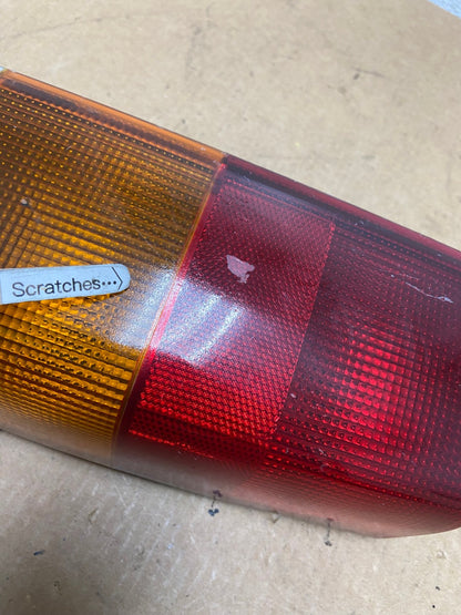 1997 to 2001 Jeep Cherokee Right Passenger Side Tail Light AE3184 LK3