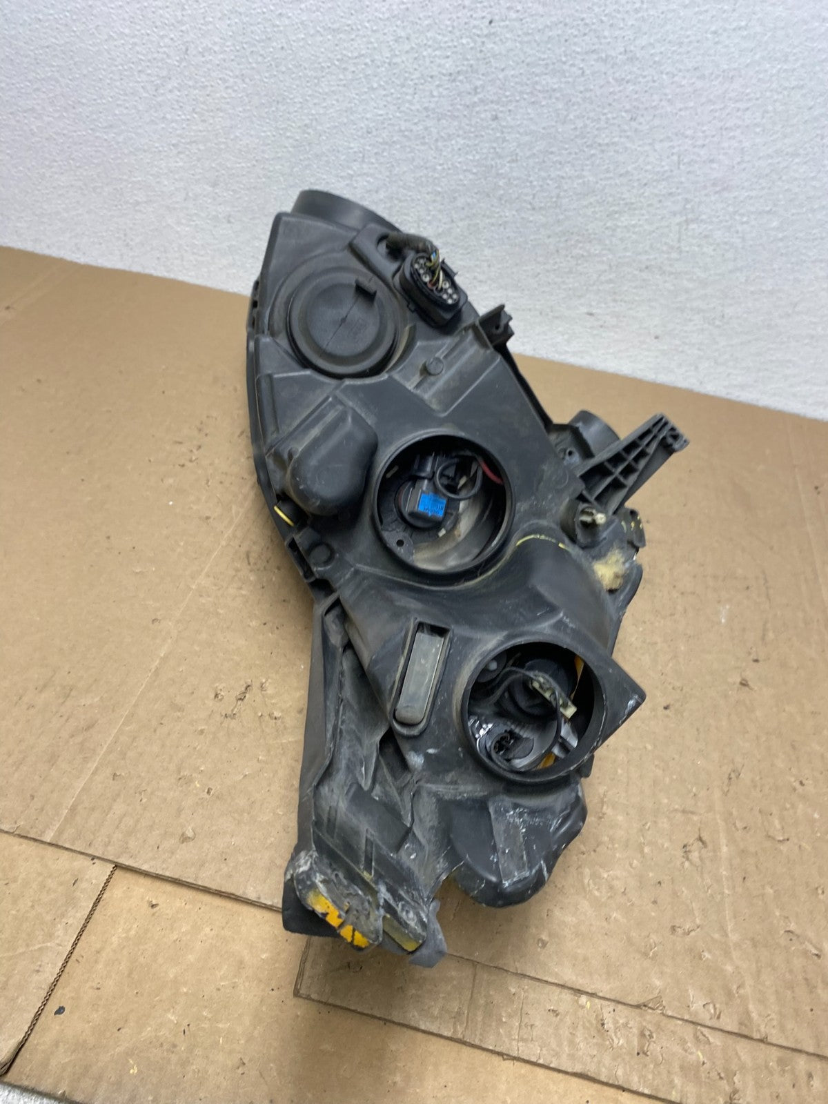 2013 to 2016 Ford C-MAX Left Driver LH Side Headlight AC5874 DW8