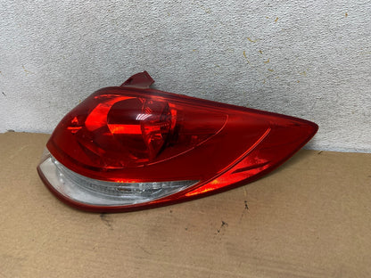 2012 2013 2014 Hyundai Veloster Right Passenger RH Tail light AH4457 DW2