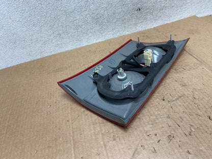 2006 to 2010 Toyota Sienna Right Passenger RH Inner Tail Light AI5619 LK5