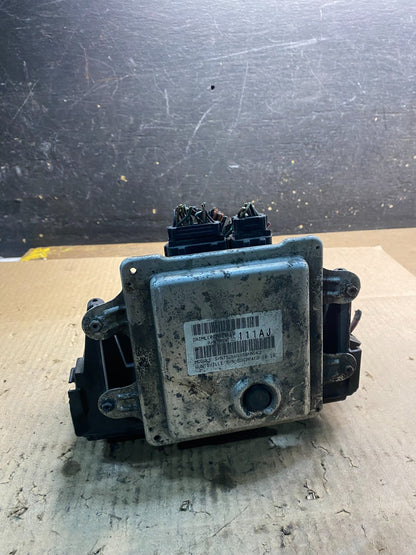 2007 Jeep Grand Cherokee Body Control Module BCM Power Fuse Box Z5008 DG4
