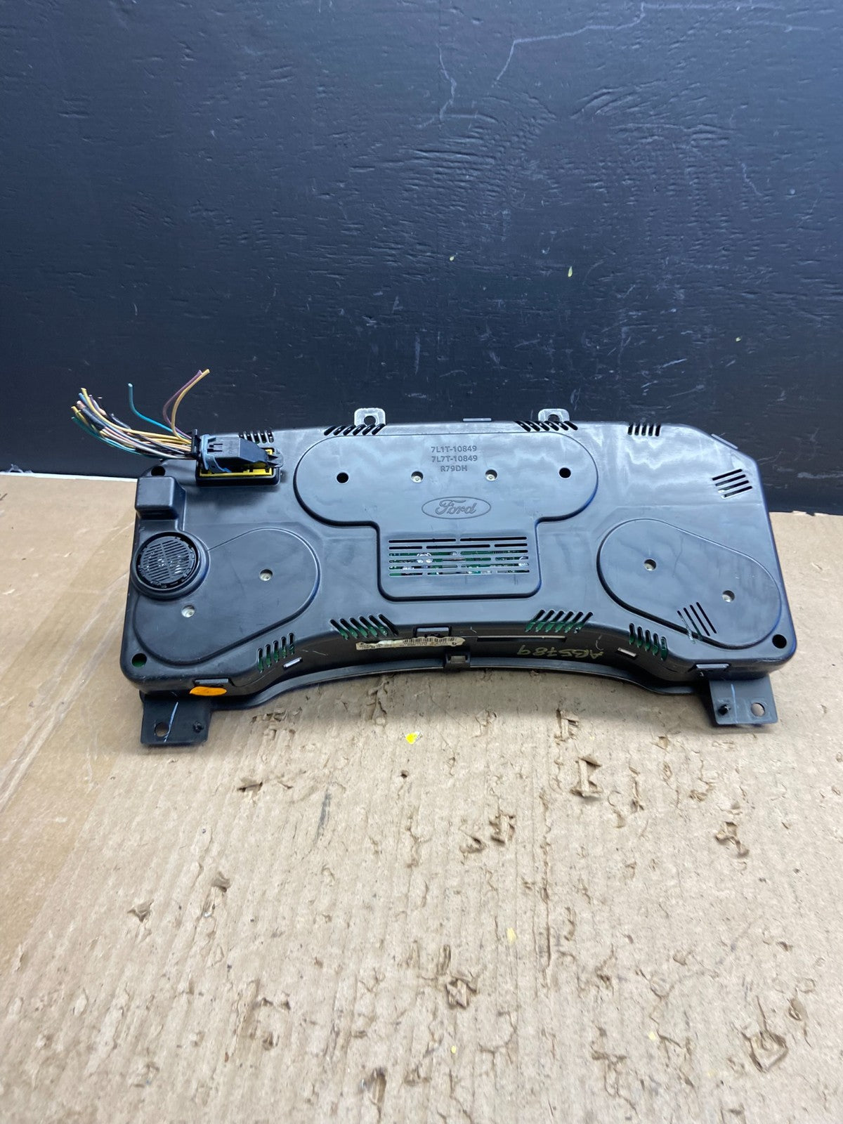 2007 2008 Ford  Expedition Speedometer Cluster Gauge 7l1t-10849-rb AB5789 DG4