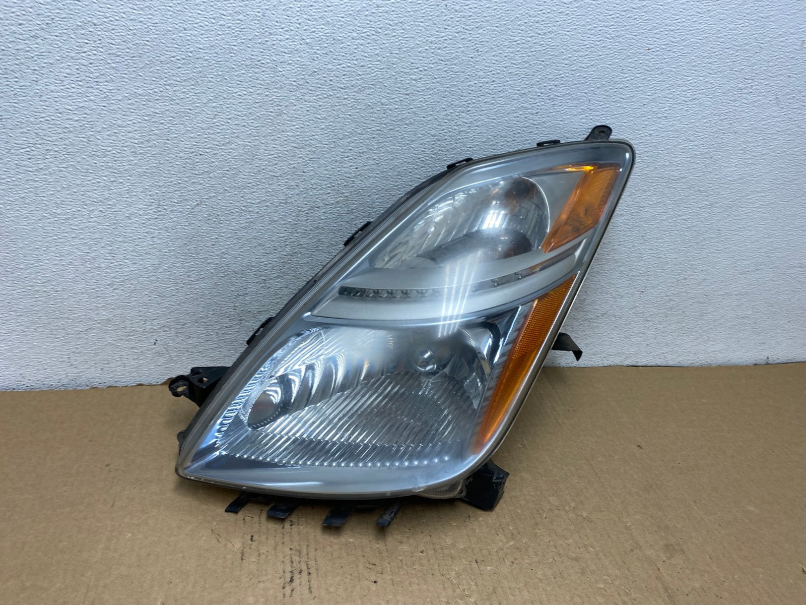 2006-2009 Toyota Prius Left Driver LH Side Blue Headlight Xenon Hid AG2076 LK0