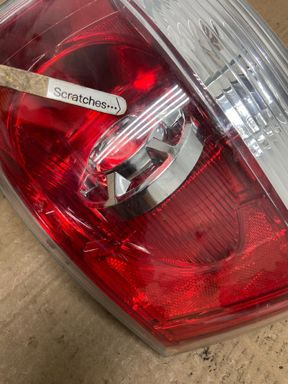 2007 to 2012 GMC Acadia Halogen Tail Light Right Passenger RH Side AC3984 LK3
