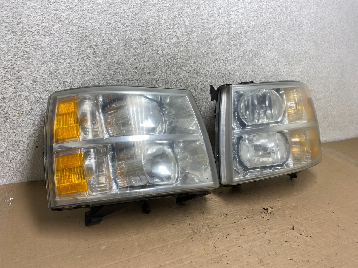 2007 to 2014 Chevrolet Silverado Left+Right Side Headlights AI1035 DW2