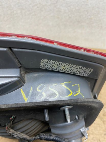 2005 2006 2007 Honda Odyssey Inner Left Driver Lh Tail Light V8552 DW8