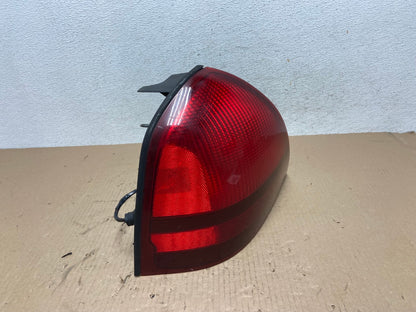 2003-2011 Mercury Grand Marquis Left Driver Lh Side Tail Light AE8768 LK2