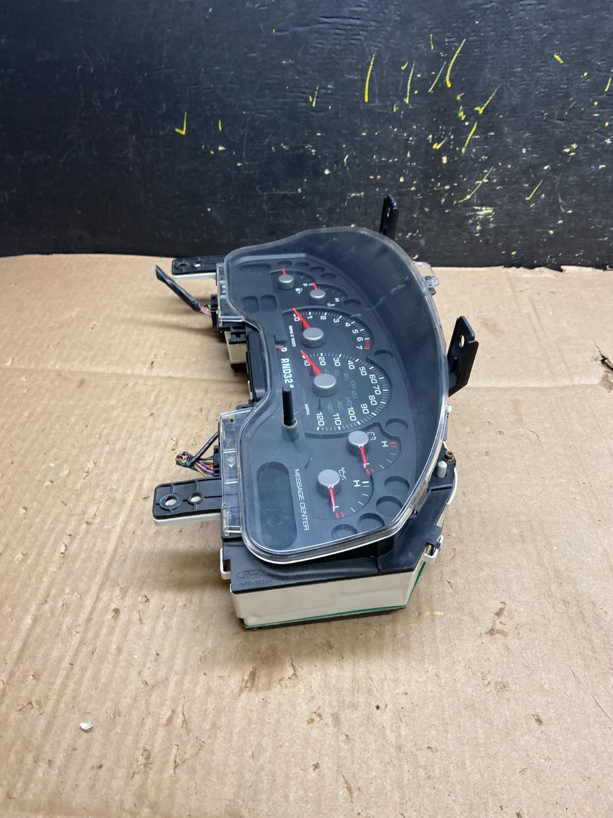 2003 Ford Explorer Speedometer Cluster Gauge Oem Y2493 DG3