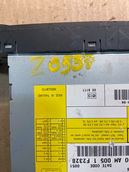 2009 2010 2011 Volkswagen Routan Video DVD Player Z0537 DG7