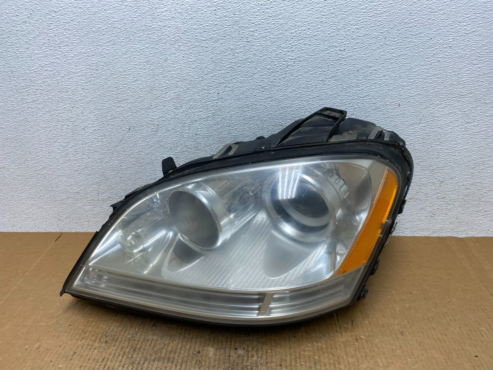 Halogen 2006-2009 Mercedes-Benz ML-Class Headlight Left Driver LH AE1633 DW0