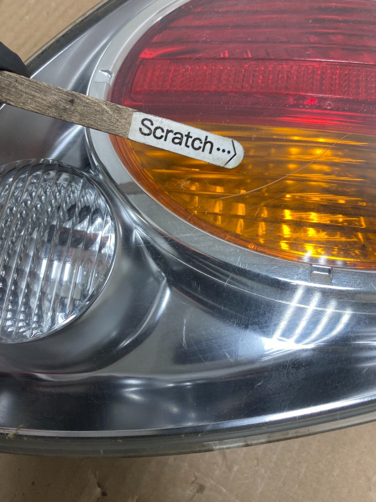 2002 2003 Nissan Maxima Right Passenger RH Side Tail Light M8650 DW3