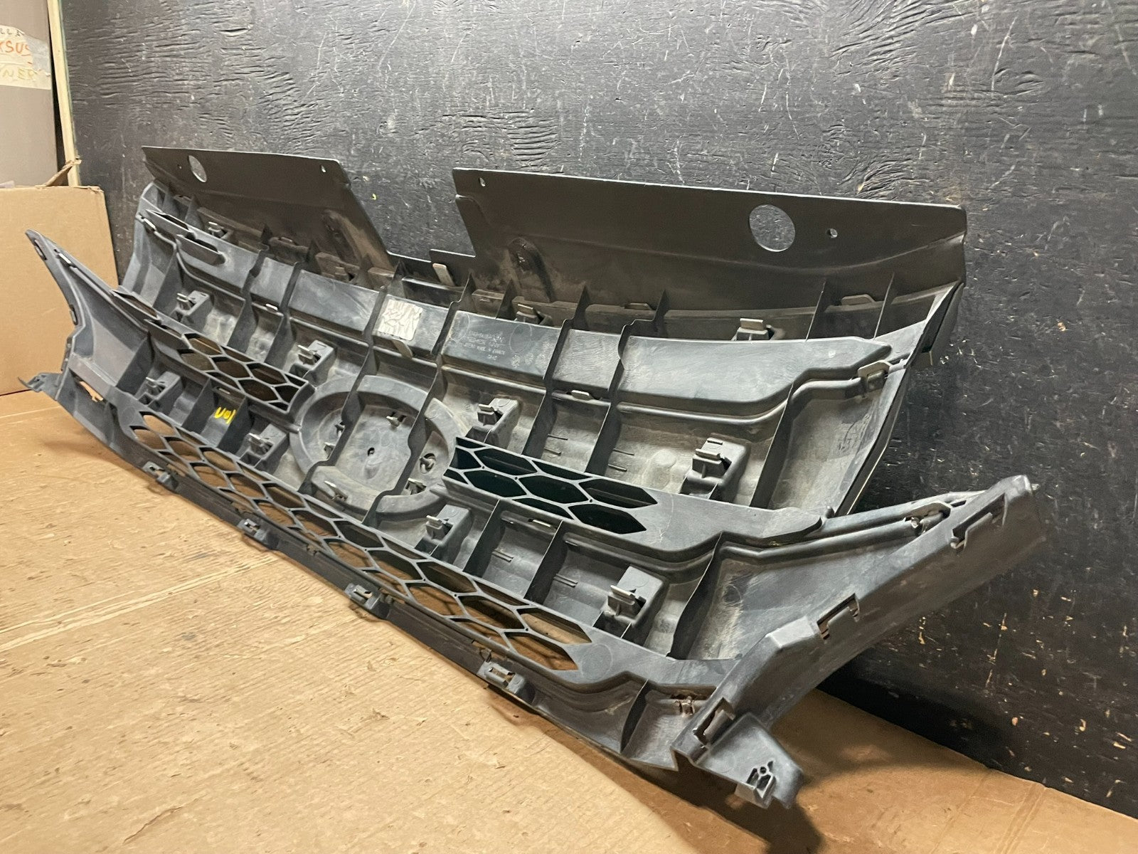 2011 2012 2013 Ford Edge Front Upper Chrome Grille Grill  Oem z5952 DG11