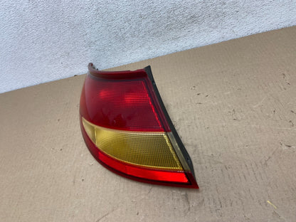 1997-2000 Saturn SC1 SC2 Coupe Left Driver LH Tail Light AG7527 DG1