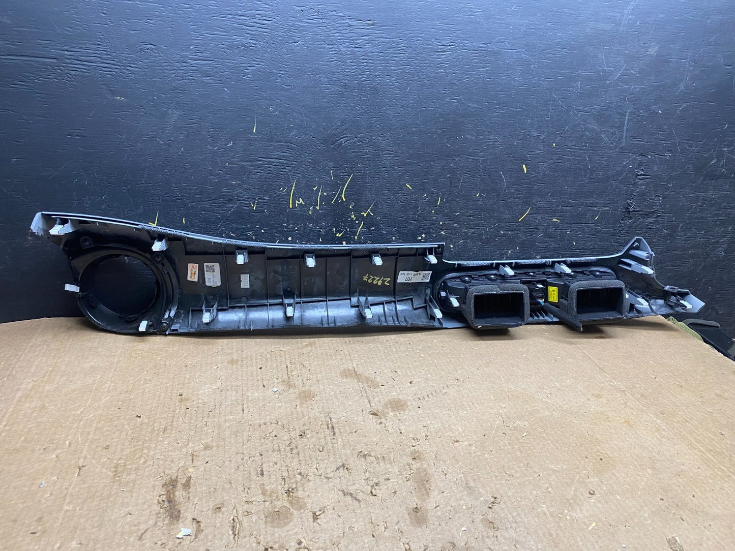 2018-2023 Hyundai Kona Dashboard Dash Center Air Vent Right Trim Cover z7227 DG3