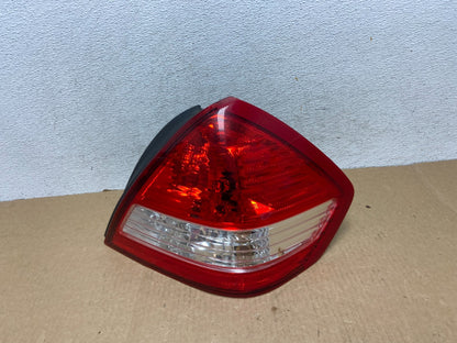 2007-2012 Nissan Versa Sedan Right Passenger Rh Side Tail Light AF9581 DW0