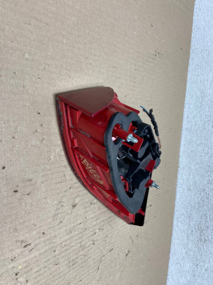 2011-2014 Volkswagen Jetta Right RH Inner Trunk Tail Light AE9667 LK4