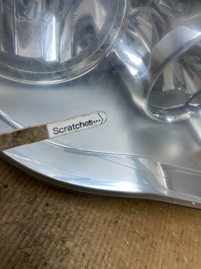 2011 to 2016 Chrysler Town and Country Right Passenger Headlight AE1674 DW3