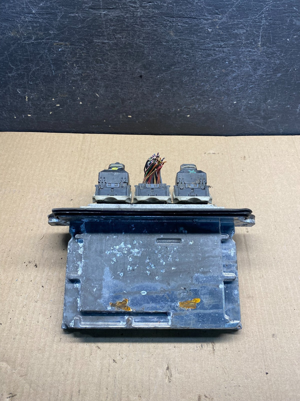 2004 Ford Explorer Engine Control Unit ECU Computer Module ah1634 DG0