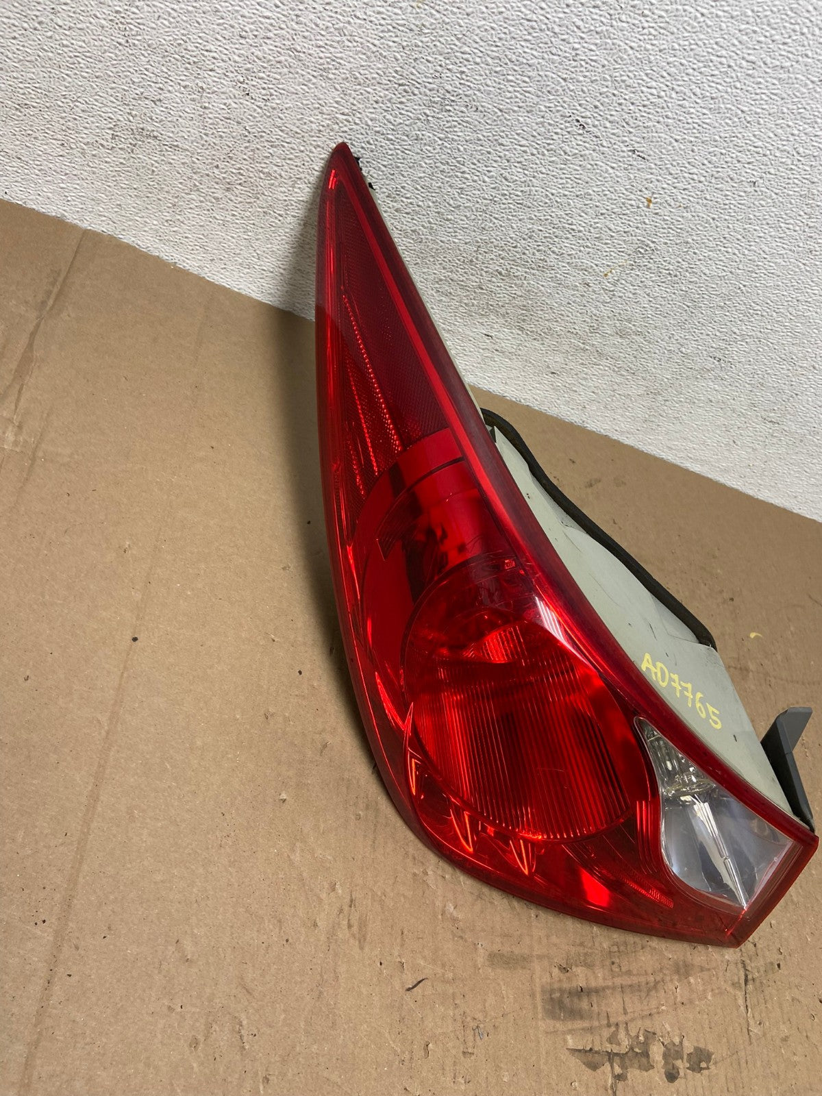 2011 2012 2013 Hyundai Sonata Left Driver LH Side Tail Light AD7765 LK2