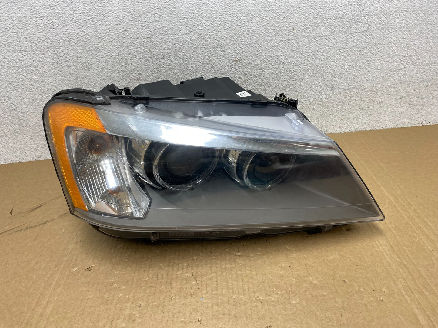 2011 to 2014 BMW X3 Right Passenger RH Side Xenon Headlight AF9985 DW0